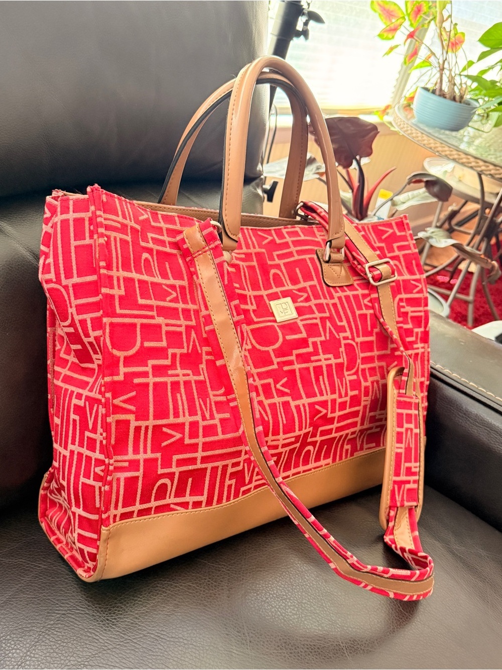 Diane Von Furstenberg Tote Bag Large Red Monogram Weekend Travel Canvas Leather - Picture 4 of 10